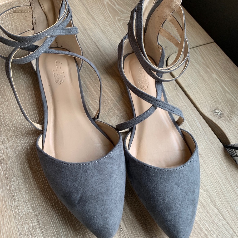 Flats - Picture 2 of 2